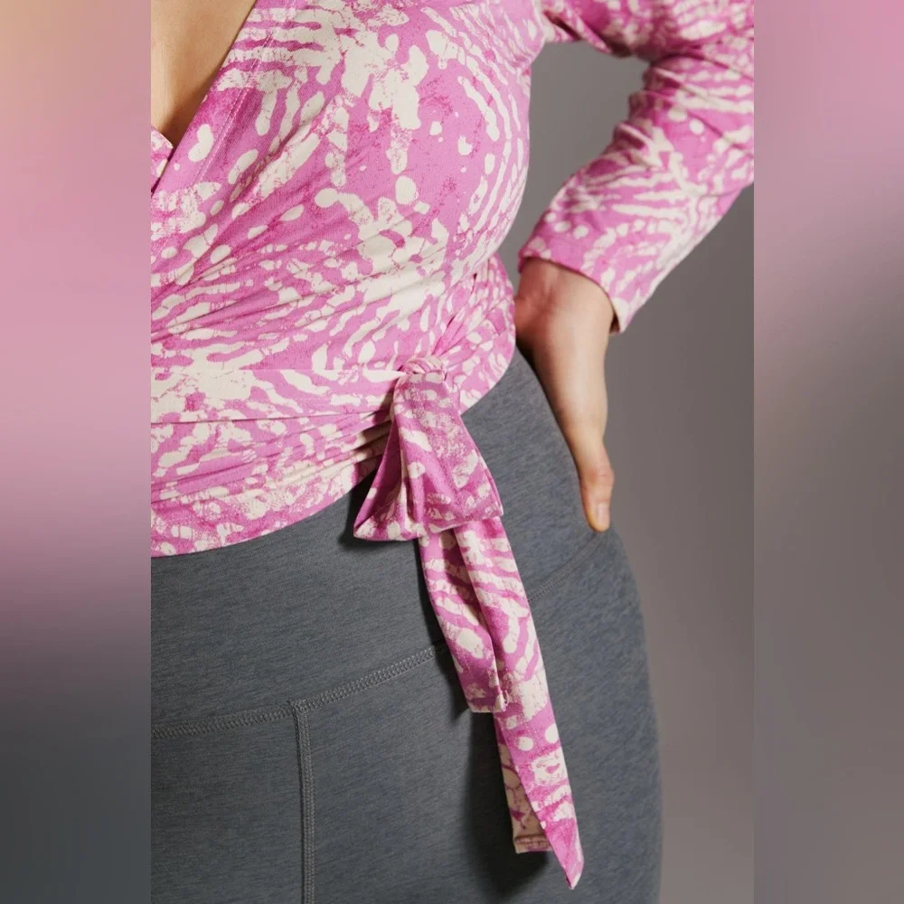Daily Practice by Anthropologie Cropped Wrap Top in Hot Pink Print Size L - Picture 3 of 14
